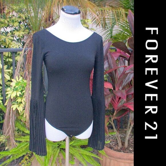 Forever 21 Pleated Bell Sleeve Bodysuit - Picture 1 of 5